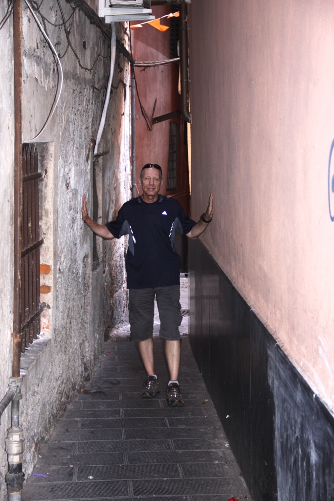 Some alleys are very narrow